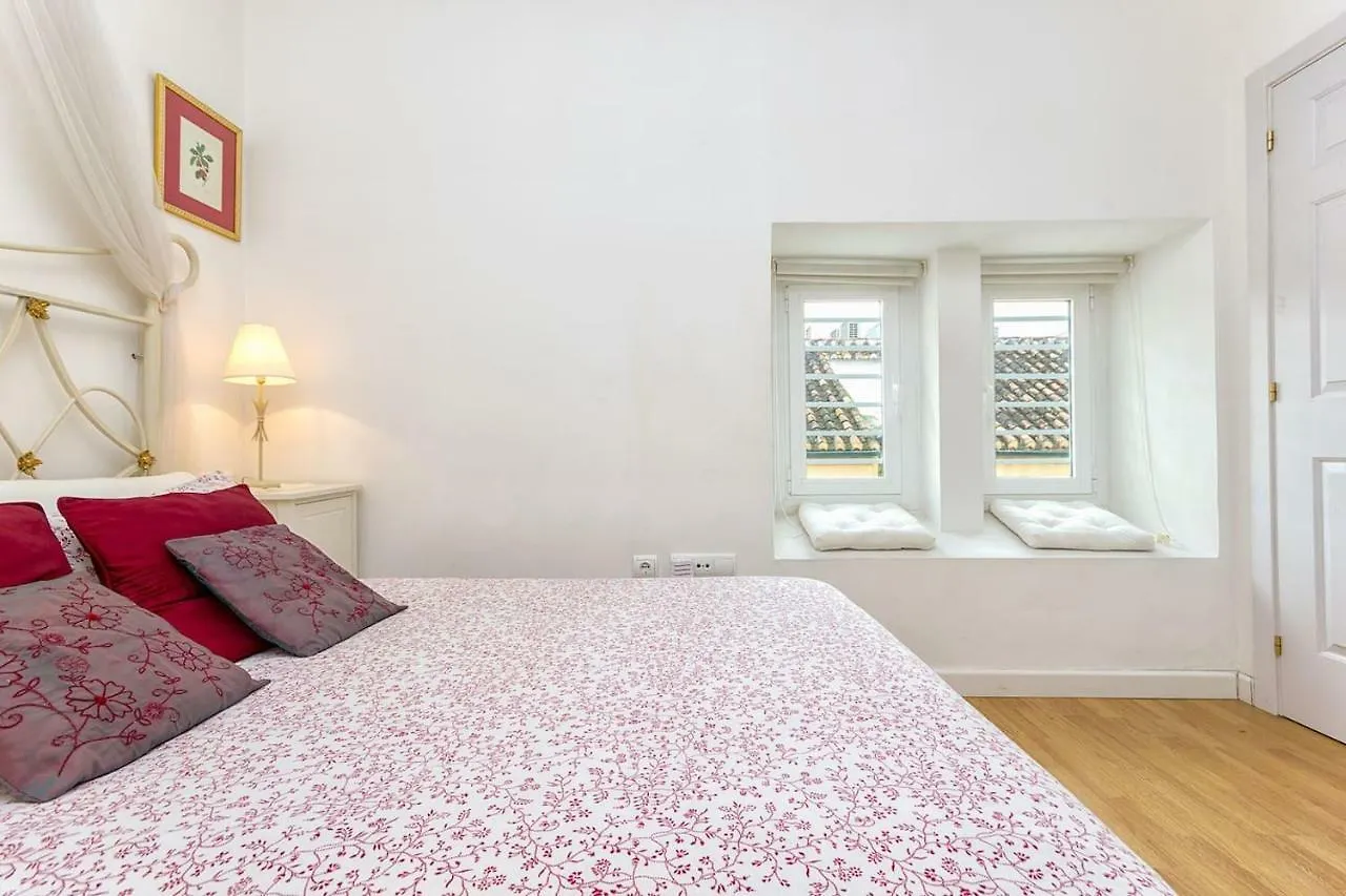 Apartment Strachan Una De Las Calles Mas Lujosas Y Centricas De Malaga