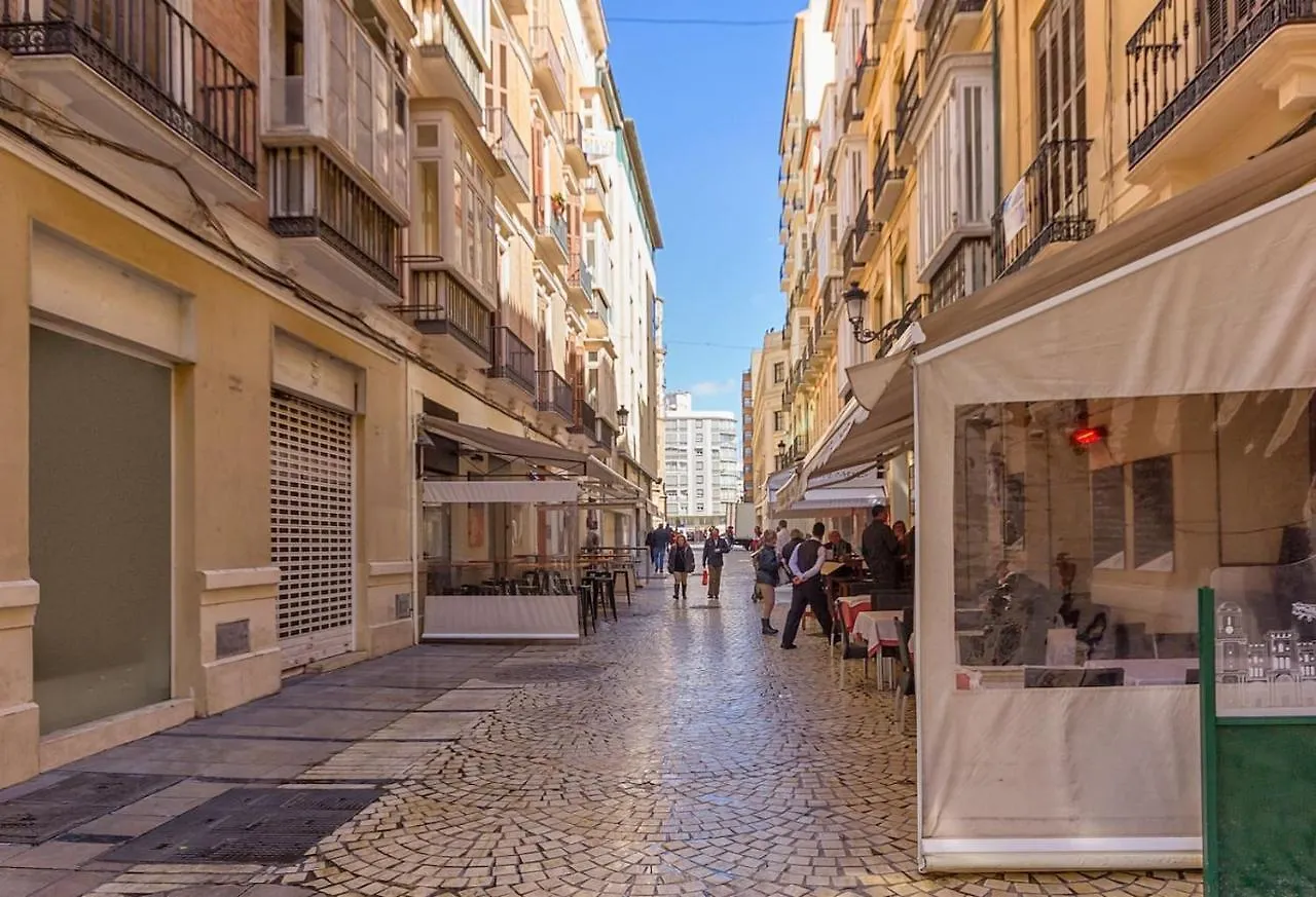 Apartment Strachan Una De Las Calles Mas Lujosas Y Centricas De Malaga